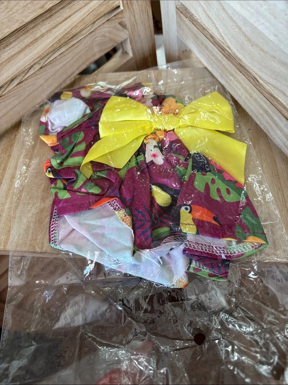 Tropical Print Pet Dress with Yellow Bow Extra Small NIP
